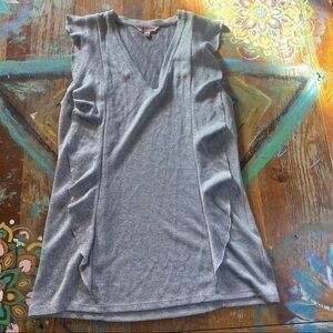 *Really clean lightly used Juicy Couture size Medium in grey